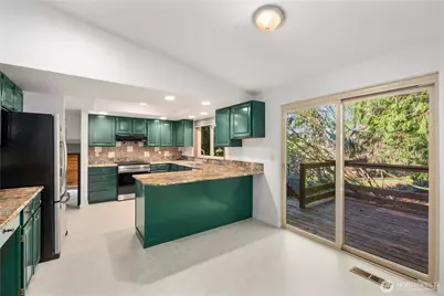 19306 SE 277th Street, Kent, WA 98042 - Photo 13