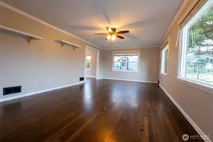 6630 S Warner St, Tacoma, WA 98409 - Photo 7