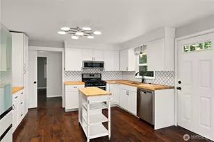 6630 S Warner St, Tacoma, WA 98409 - Photo 7