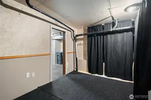 1325 NW Slate Ln, Silverdale, WA 98383 - Photo 33