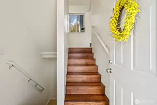 1325 NW Slate Ln, Silverdale, WA 98383 - Photo 3