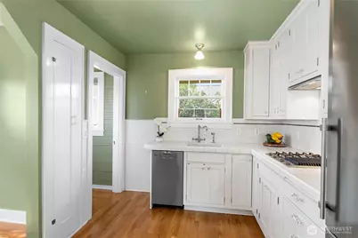 2209 Eldridge Avenue, Bellingham, WA 98225 - Photo 15