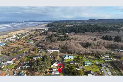 4787 Forwood Avenue, Pacific Beach, WA 98571 - Photo 29