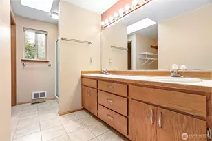 74 North Point Dr, Bellingham, WA 98229 - Photo 33