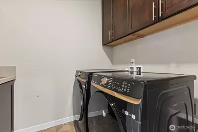 9219 Jacobia Avenue SE, Snoqualmie, WA 98065 - Photo 29