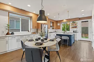 9219 Jacobia Ave SE, Snoqualmie, WA 98065 - Photo 11