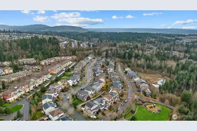 9219 Jacobia Avenue SE, Snoqualmie, WA 98065 - Photo 37