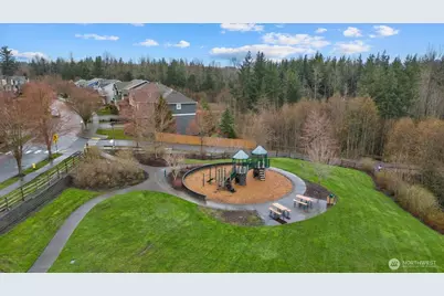 9219 Jacobia Avenue SE, Snoqualmie, WA 98065 - Photo 39