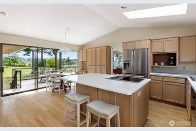 1204 Leisure Street, Coupeville, WA 98239 - Photo 13