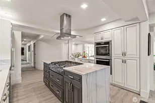 101 99th Ave NE, Bellevue, WA 98004 - Photo 9