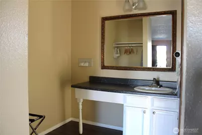 910 Simpson Avenue, Hoquiam, WA 98550 - Photo 15