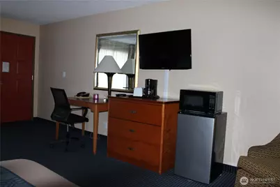 910 Simpson Avenue, Hoquiam, WA 98550 - Photo 17