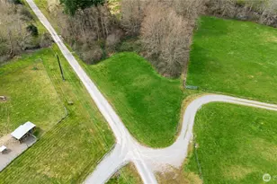 25177 Triple Creek Ln, Mount Vernon, WA 98274 - Photo 11