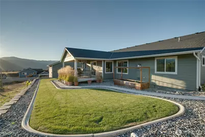 647 S Newton Avenue, East Wenatchee, WA 98802 - Photo 9