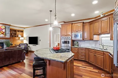 4569 162nd Lane SE, Bellevue, WA 98006 - Photo 13