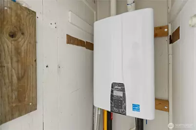 916 Pleasant Avenue, Bremerton, WA 98337 - Photo 23