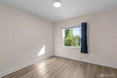 916 Pleasant Avenue, Bremerton, WA 98337 - Photo 15