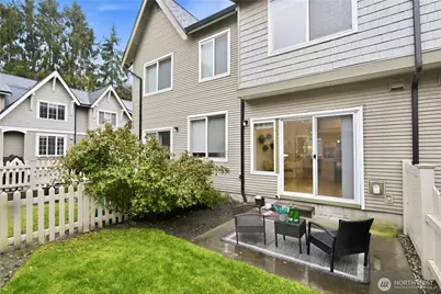 18275 NE 97th Way #103, Redmond, WA 98052 - Photo 23