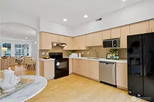 18275 NE 97th Way, Redmond, WA 98052 - Photo 11