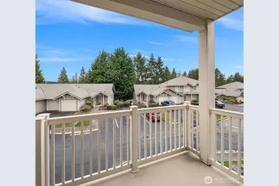 18646 NE 57th Way, Redmond, WA 98052 - Photo 9