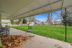 300 W 5th St, Waitsburg, WA 99361 - Photo 35