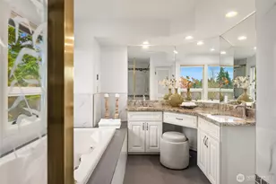 8550 NE 28th St, Hunts Point, WA 98004 - Photo 27