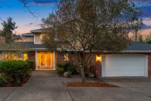 8550 NE 28th St, Hunts Point, WA 98004 - Photo 1