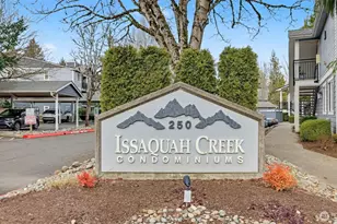 250 NW Dogwood St, Issaquah, WA 98027 - Photo 21