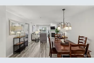 250 NW Dogwood Street #E-102, Issaquah, WA 98027 - Photo 3