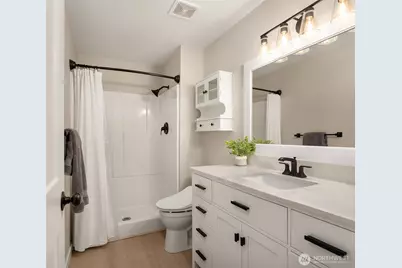 19522 NE 181st Street, Woodinville, WA 98077 - Photo 19