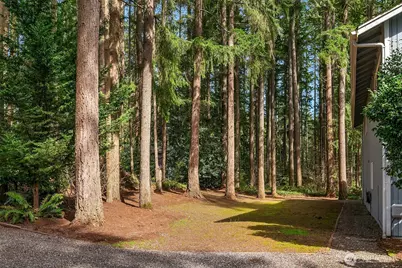 19522 NE 181st Street, Woodinville, WA 98077 - Photo 33