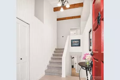 19522 NE 181st Street, Woodinville, WA 98077 - Photo 3