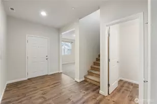 4414 Goldcrest Dr NW, Olympia, WA 98502 - Photo 3