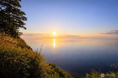 1012 N Scenic Heights Road, Oak Harbor, WA 98277 - Photo 13