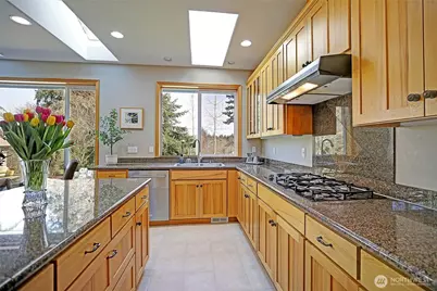 25721 38th Avenue NW, Stanwood, WA 98292 - Photo 11