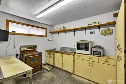 16100 159th Lane SE, Yelm, WA 98597 - Photo 19