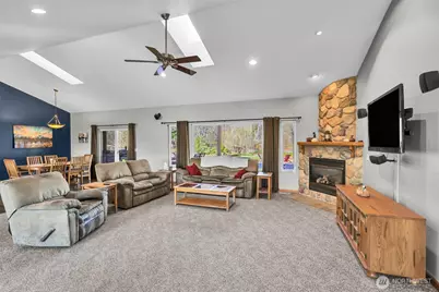 16100 159th Lane SE, Yelm, WA 98597 - Photo 5