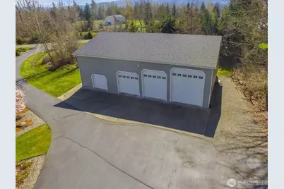 16100 159th Lane SE, Yelm, WA 98597 - Photo 33