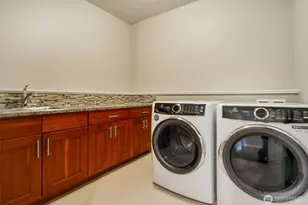 4307 166th Ln SE, Bellevue, WA 98006 - Photo 37