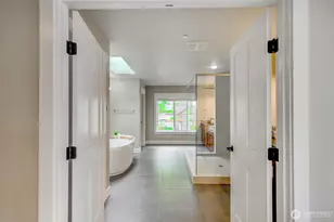 4307 166th Ln SE, Bellevue, WA 98006 - Photo 21