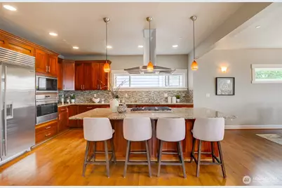 4307 166th Lane SE, Bellevue, WA 98006 - Photo 9