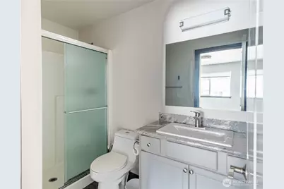 1651 SW Mulberry #E303, Oak Harbor, WA 98277 - Photo 5