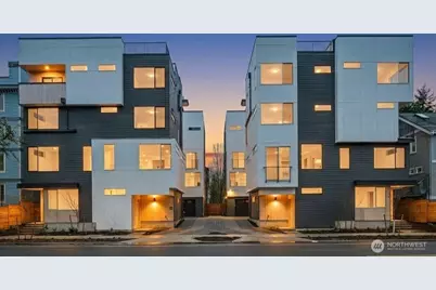 1127 B 10th Avenue E, Seattle, WA 98102 - Photo 1