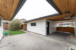 215 Pearl St, Wenatchee, WA 98801 - Photo 35