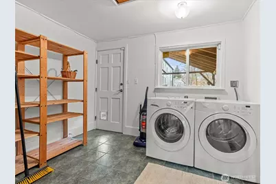 8117 17th Avenue SW, Seattle, WA 98106 - Photo 17