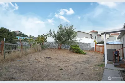 410 Totem Pole Road, Manson, WA 98831 - Photo 19