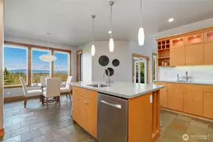 2818 Stein Hill Ln, Custer, WA 98240 - Photo 9