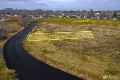 3 Valley Road NE #3, Moses Lake, WA 98837 - Photo 3