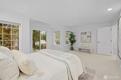 1626 W Beaver Lake Drive SE, Sammamish, WA 98075 - Photo 29