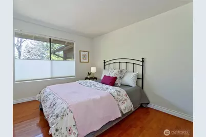 12015 NE 161st St, Bothell, WA 98011 - Photo 17